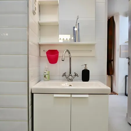 Your Own Pretty Place In The Center Apartman