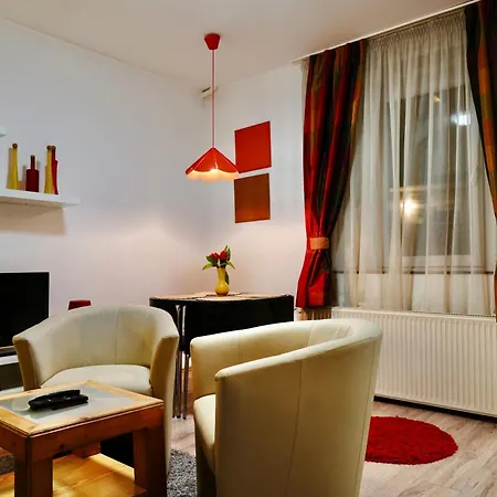 Your Own Pretty Place In The Center * Budapest